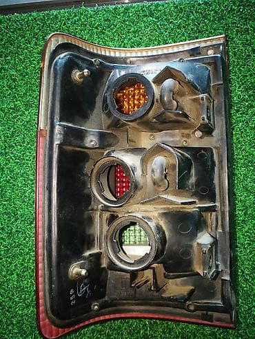 surf: Задний правый стоп-сигнал Toyota 1993 г., Б/у, Оригинал, Япония — 2