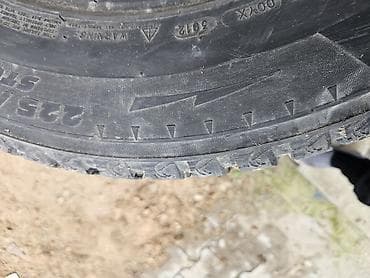 full construction: Шины 225 / 65 / R 17, Зимняя шипованная, Комплект, Внедорожные (АТ/МТ), Michelin — 1