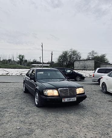 степ эреф 1: Mercedes-Benz E-Class: 1993 г., 2.2 л, Кол менен иштөөчү, Газ, Седан — 2