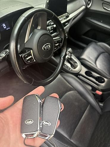 omoda s5: Kia Cerato: 2020 г., 1.6 л, Автомат, Бензин, Седан — 7