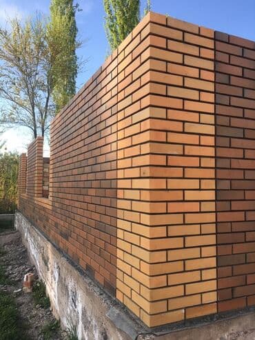 купить декоративный кирпич: Облицовочный кирпич Королевский Двор для наружней и внутренней — 1