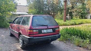 линолеум на авто: Volkswagen Passat Variant: 1991 г., 1.8 л, Механика, Газ, Универсал — 7