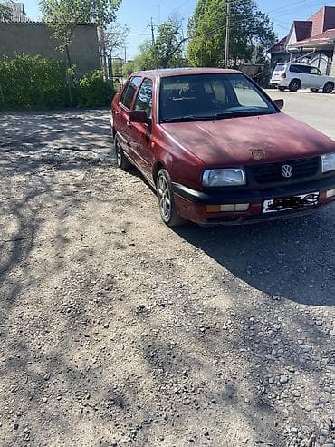 Volkswagen Vento: 1994 г., Газ