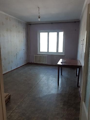 двух этаж: 2 комнаты, 47 м², 105 серия, 3 этаж, Старый ремонт — 2