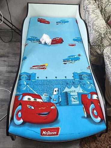 Детская кровать-машина «Молния МакКуин» (Disney Cars) - Дизайн с