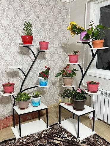 подставка для комнатных цветов: Полка, этажерка для цветов, Железо — 10