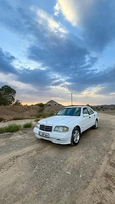 2 8: Mercedes-Benz C-Class: 1995 г., 1.8 л, Механика, Бензин, Седан — 5