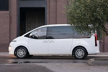 camry 2 2: Минивэн, Пункт назначения: Аэропорт Манас, Количество мест: 5 — 2