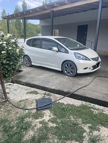авто жак: Honda Fit: 2010 г., 1.5 л, Автомат, Бензин, Хетчбек — 2