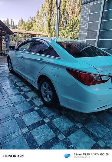 toyota kamry: Hyundai Sonata: 2016 г., 2 л, Автомат, Газ, Седан — 5