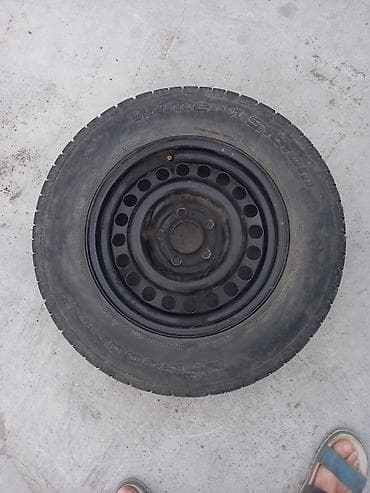 Колеса в сборе 205 / 70 / R 15, Зима, Б/у, 1 шт, Легковые, Железные, отверстий - 5