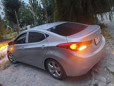 рено логан 2012: Hyundai Elantra: 2012 г., 1.6 л, Автомат, Бензин, Седан — 4