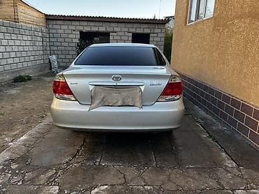 tesla model 3: Toyota Camry: 2005 г., 2.4 л, Автомат, Бензин, Седан — 4