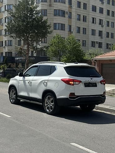 sprinter 2 7: Ssangyong Rexton: 2019 г., 2.2 л, Автомат, Дизель, Внедорожник — 3