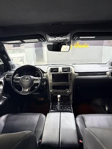 бампе: Lexus GX: 2021 г., 4.6 л, Бензин, Внедорожник — 7