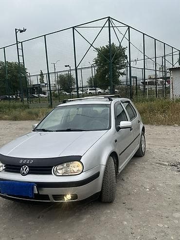 golf: Volkswagen Golf: 2000 г., 2 л, Механика, Газ, Хэтчбэк — 3
