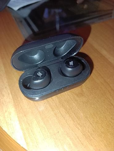 samsung galaxy fold: Состояние идеал! Беспроводные наушники JBL (True Wireless) - — 2
