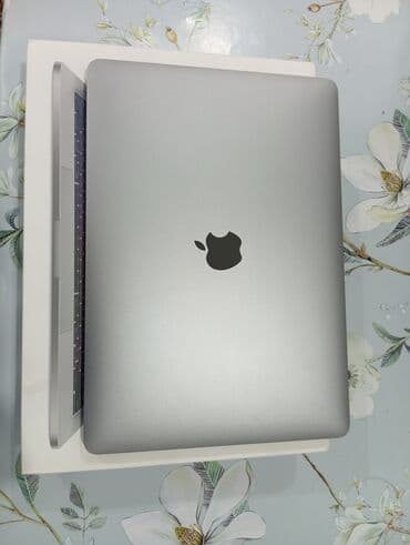 макбук про 13 м1: Ноутбук, Apple, 8 ГБ ОЭТ, Apple M1, 13.3 ", Колдонулган, Оюндар үчүн — 1