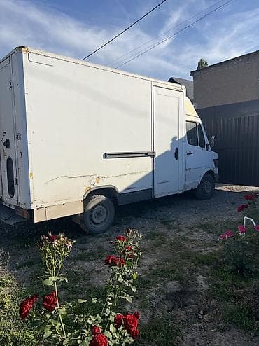 кабина на мерс: Mercedes-Benz : 1995 г., 2.3 л, Механика, Дизель, Фургон — 1