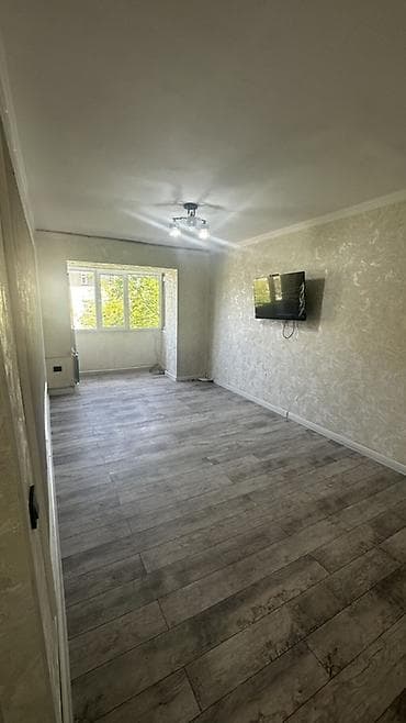 помощник в магазин: 3 комнаты, 54 м², 104 серия, 3 этаж, Евроремонт — 1