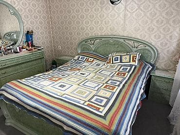 Офис эмереги: Уктоочу бөлмө гарнитуру, Колдонулган, Эки кишилик керебет, Шкаф, Комод, Белоруссия, МДФ, түсү - Жашыл — 2