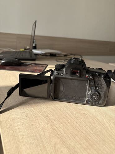 арт фото: Фотоаппарат Canon EOS 6D Mark II с объективом Canon EF 50mm f/1.4 USM — 3