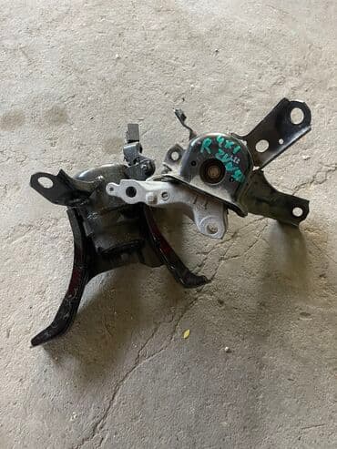 2zr: Подушка мотора Toyota Оригинал — 2