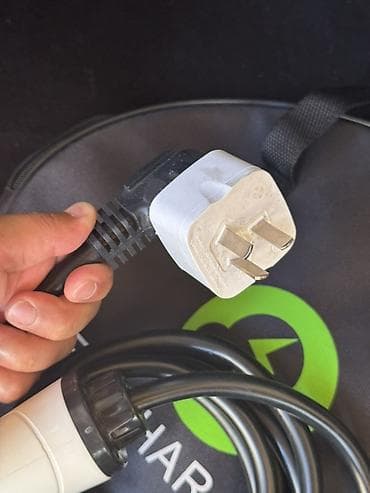 ev: Портативное зарядное устройство для электромобиля (EV Charger) с — 5