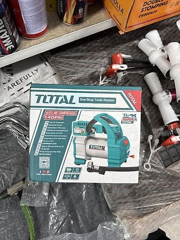 Автомобильный компрессор TOTAL (Auto Air Compressor) 140 PSI