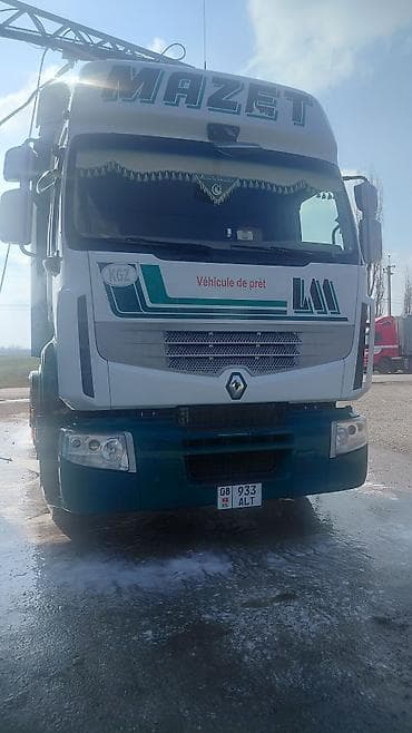 лед освещение: Тягач, Renault, 2013 г. — 1