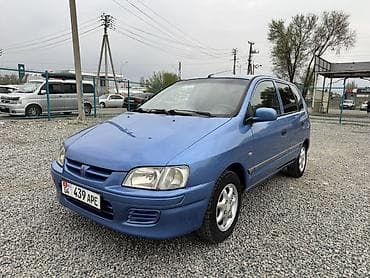 Mitsubishi Space Star: 2001 г., Бензин, Минивэн