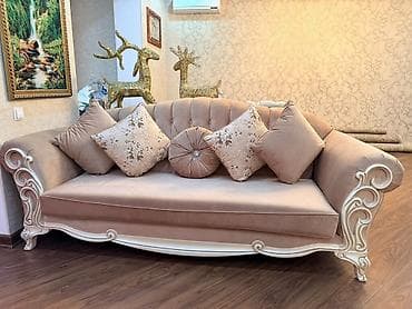 sofa bed: Классический диван в стиле неоклассика. - Мягкая обивка из велюра — 1