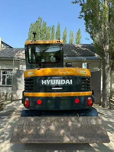 ez 30: Экскаватор, Hyundai, Колесный — 3