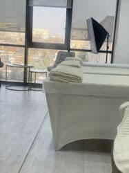 оборудование для парикмахера: Сдаю просторный светлый кабинет для — 3