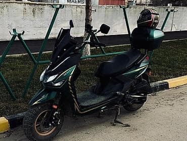 мапеды самурай: Макси-скутер Suzuki, 150 куб. см, Бензин, Б/у — 1