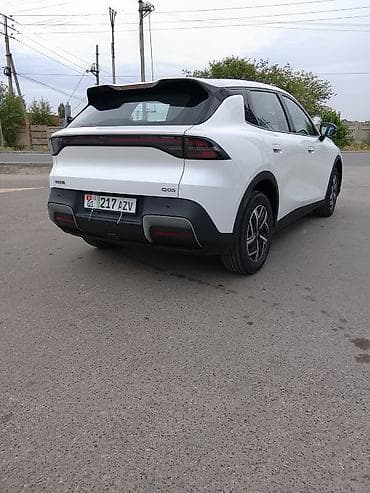 runx alex: Changan Qiyuan Q05: 2026 г., 5.6 л, Типтроник, Электромобиль, Кроссовер — 3