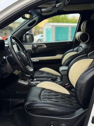 renault scenic: Ssangyong Rexton: 2019 г., 2.2 л, Автомат, Дизель, Внедорожник — 4