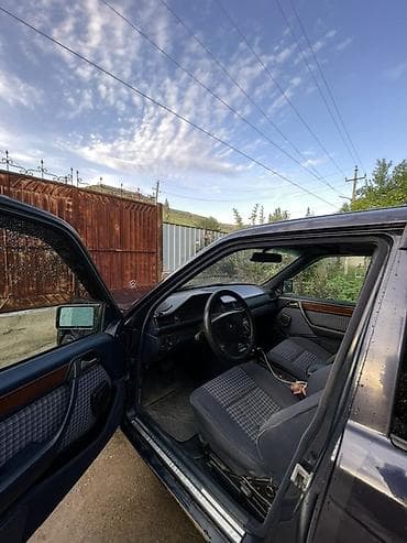 мерс 124 правый руль: Mercedes-Benz W124: 1995 г., 2.2 л, Автомат, Бензин, Седан — 7