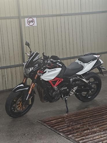 Benelli BJ 600 – мощный итальянский нейкед. В очень хорошем состоянии!