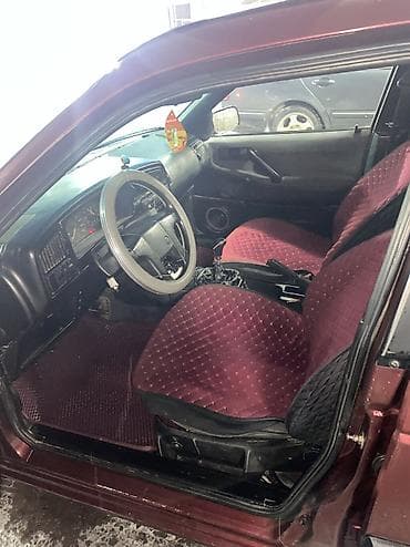 bmw e32: Volkswagen Passat: 1991 г., 1.8 л, Механика, Бензин, Универсал — 9