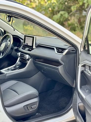 тайота приум: Toyota RAV4: 2023 г., 2.5 л, Автомат, Гибрид, Кроссовер — 7