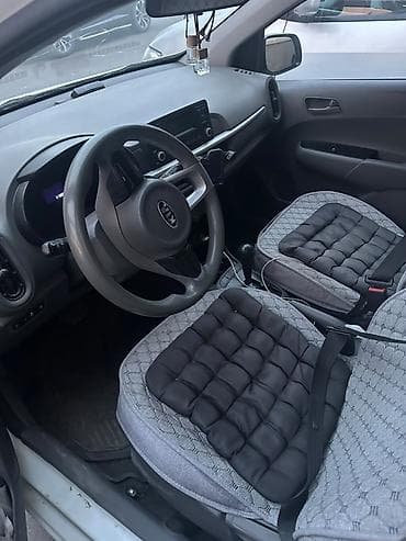 sprinter 516: Kia Morning: 2017 г., 1 л, Автомат, Бензин, Хэтчбэк — 4