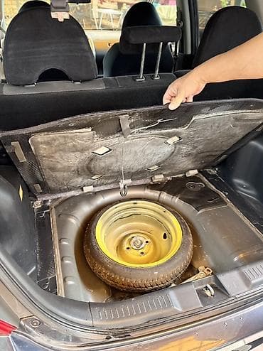 changan eado plus: Honda Jazz: 2007 г., 1.4 л, Автомат, Бензин, Хэтчбэк — 10