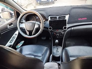 audi 4 2: Hyundai Accent: 2011 г., Бензин, Седан — 8