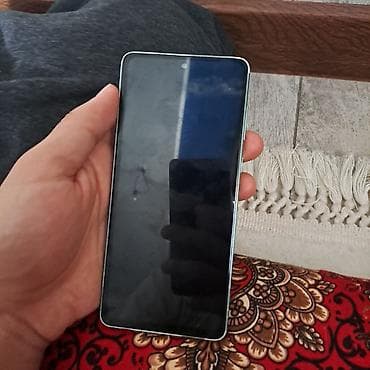 i phon: Samsung Galaxy A73 5G, Б/у, цвет - Голубой — 4