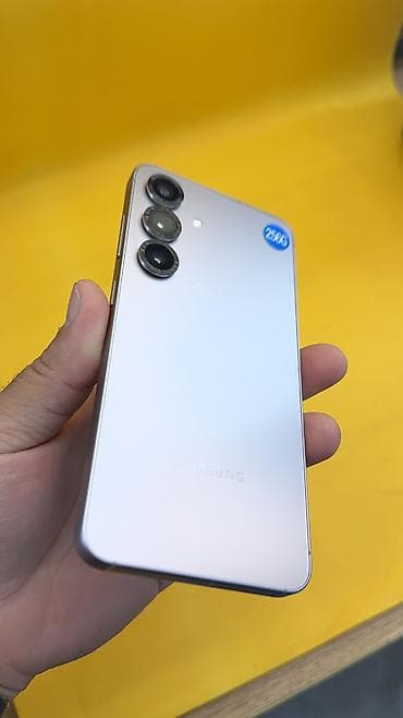 microsoft surface: Samsung Galaxy S25, Б/у, 256 ГБ, 1 SIM, eSIM — 8