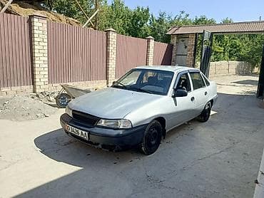 Daewoo Nexia: 1996 г., 1.5 л, Механика, Бензин, Седан — 3