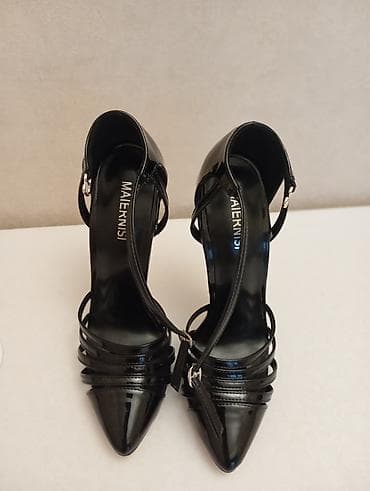 Угги: Черные женские туфли-лодочки MAIERNISI на высоком металлическом — 1