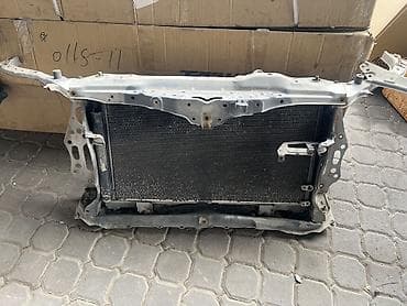 Lexus Gs350 4 wd . Американец Панель телевизора (рама переднего узла)