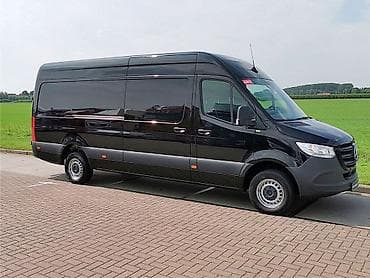 рабочие одежда: Грузовой фургон Mercedes‑Benz Sprinter - Типы кузова на фото — 1